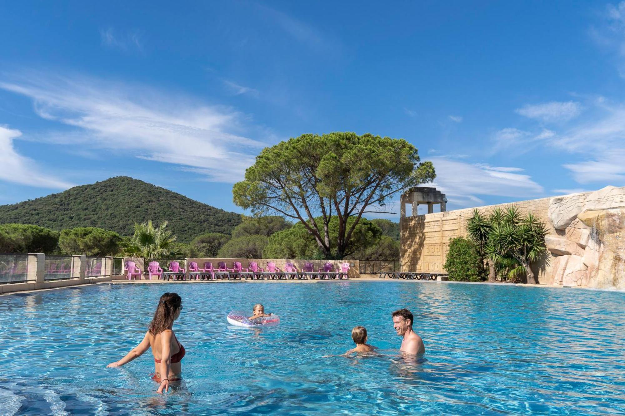 Camping Les Cigales Hotel Le Muy Kültér fotó